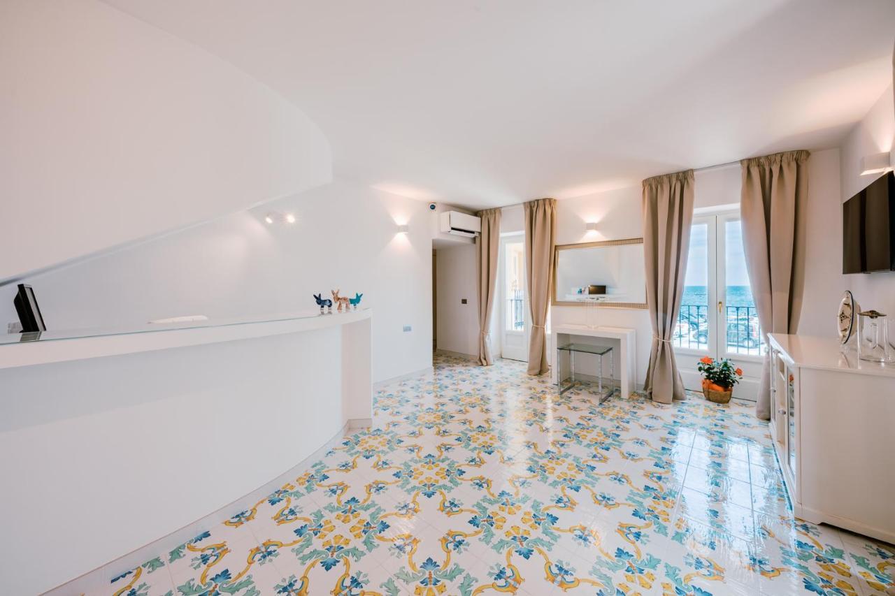 Beb Palazzo Mancini Minori Exterior foto